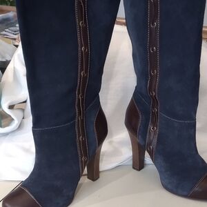 LL BEANS WOMEN'S HIGH HEEL BLUE SUEDE BOOTS SIZE 8 AND 1/2